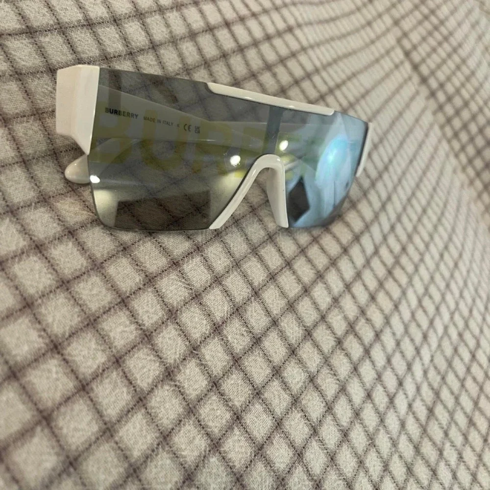 Burberry BE4291 Hologram Logo Shield Sunglasses White / Grey